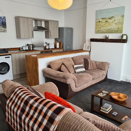 Gorgeous Sea View Apartment 5 Mins To The Beach St Leonards-on-Sea Esterno foto